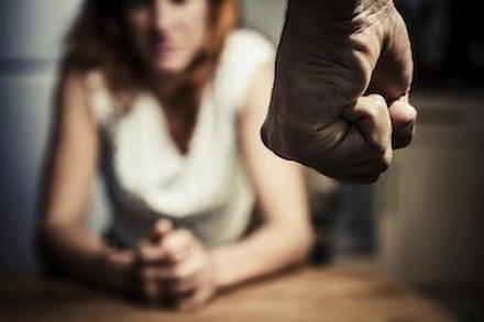 domestic abuse, domestic violence, Illinois Criminal Defense Attorney